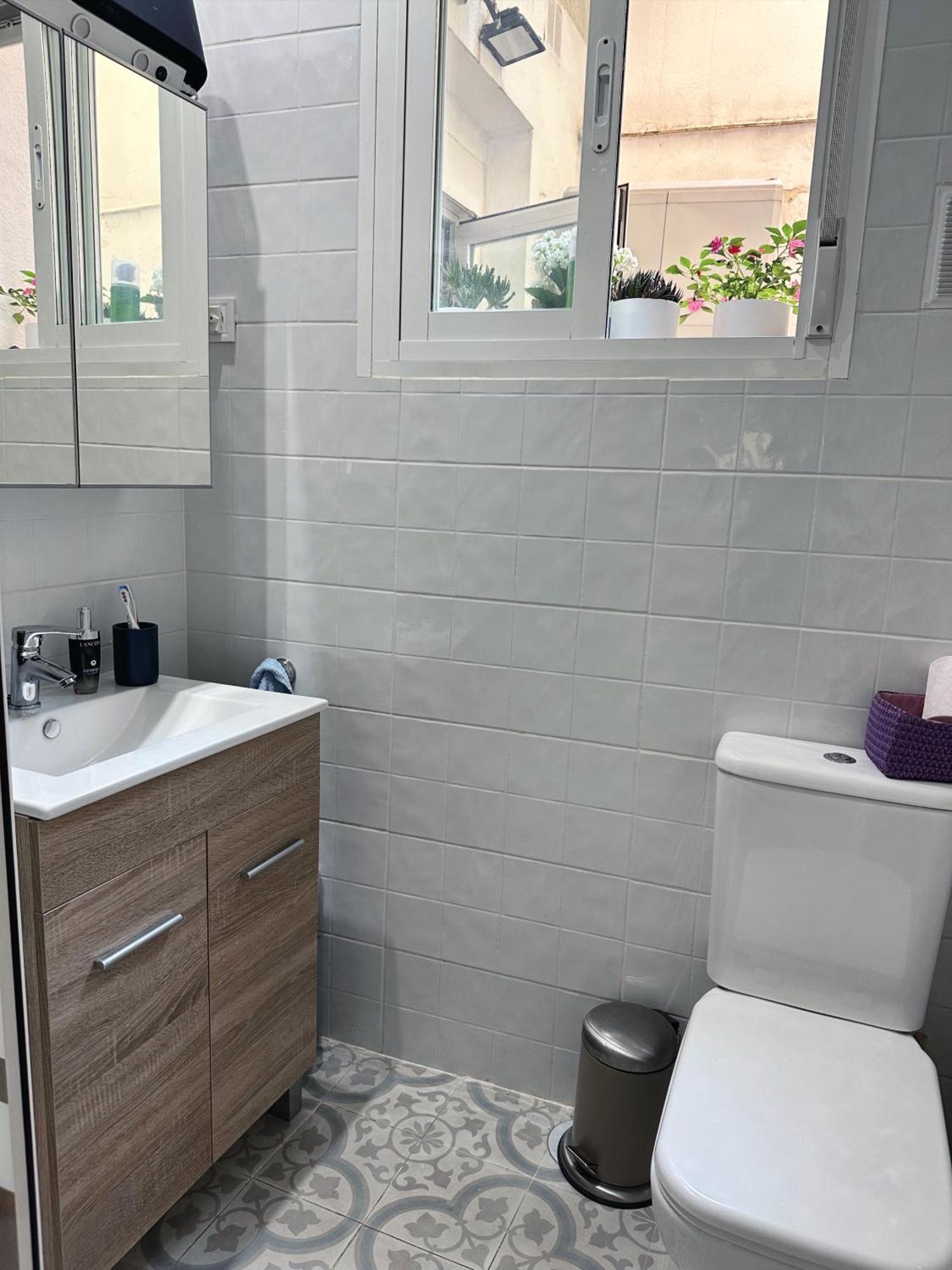 Delicias Hideaway Bajo Con Patio Privado Cerca De Atocha